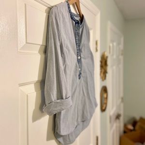 Max Jeans long sleeve popover chambray shirt